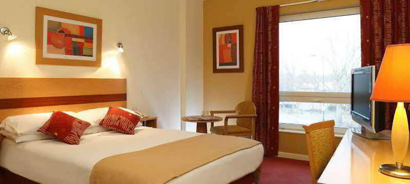 Leonardo Hotel Плаймаут Экстерьер фото